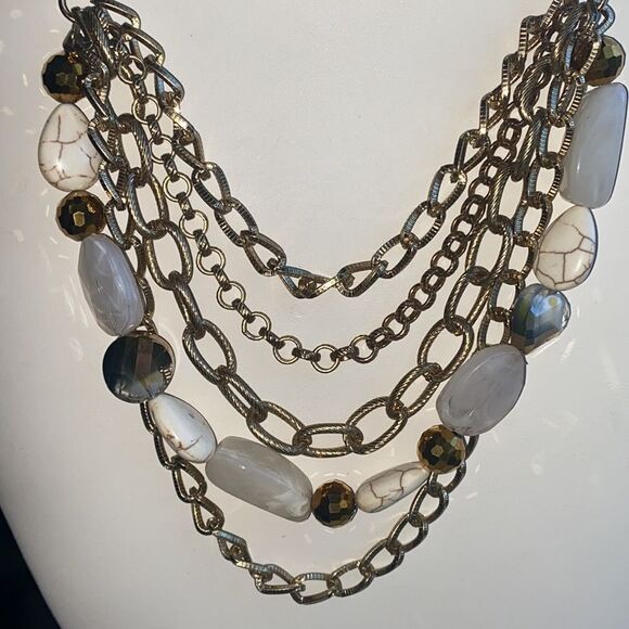 Fun & Flirty Layered Statement Necklace - Picture 4 of 5